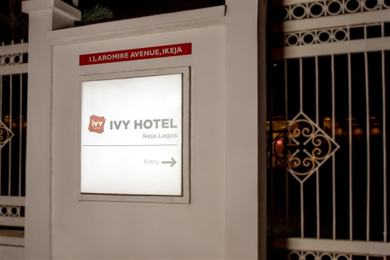 Ivy Hotel Ikeja Lagos Екстериор снимка